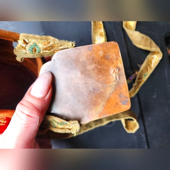 PORTABLE SHRINE - Picture 4 of 6